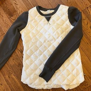 Lululemon puffer shacket, side zipper